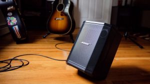 loa s1 pro và guitar