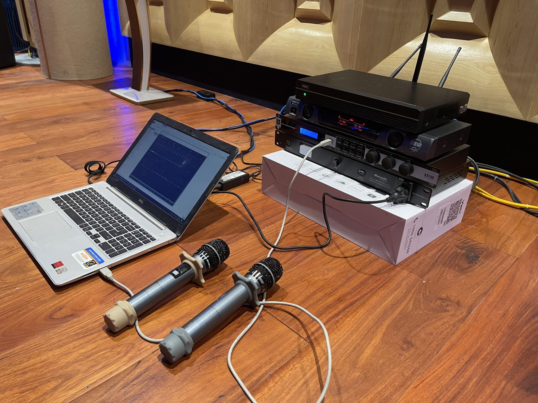 Lắp đặt hệ thống âm thanh hát karaoke với loa Bose L1 Pro16